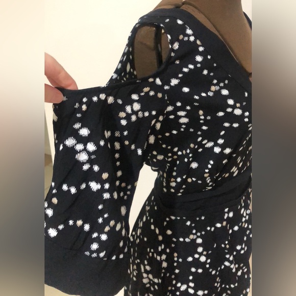 Sass & Bide size 8 speckles and stars foil print dress - Picture 3 of 14